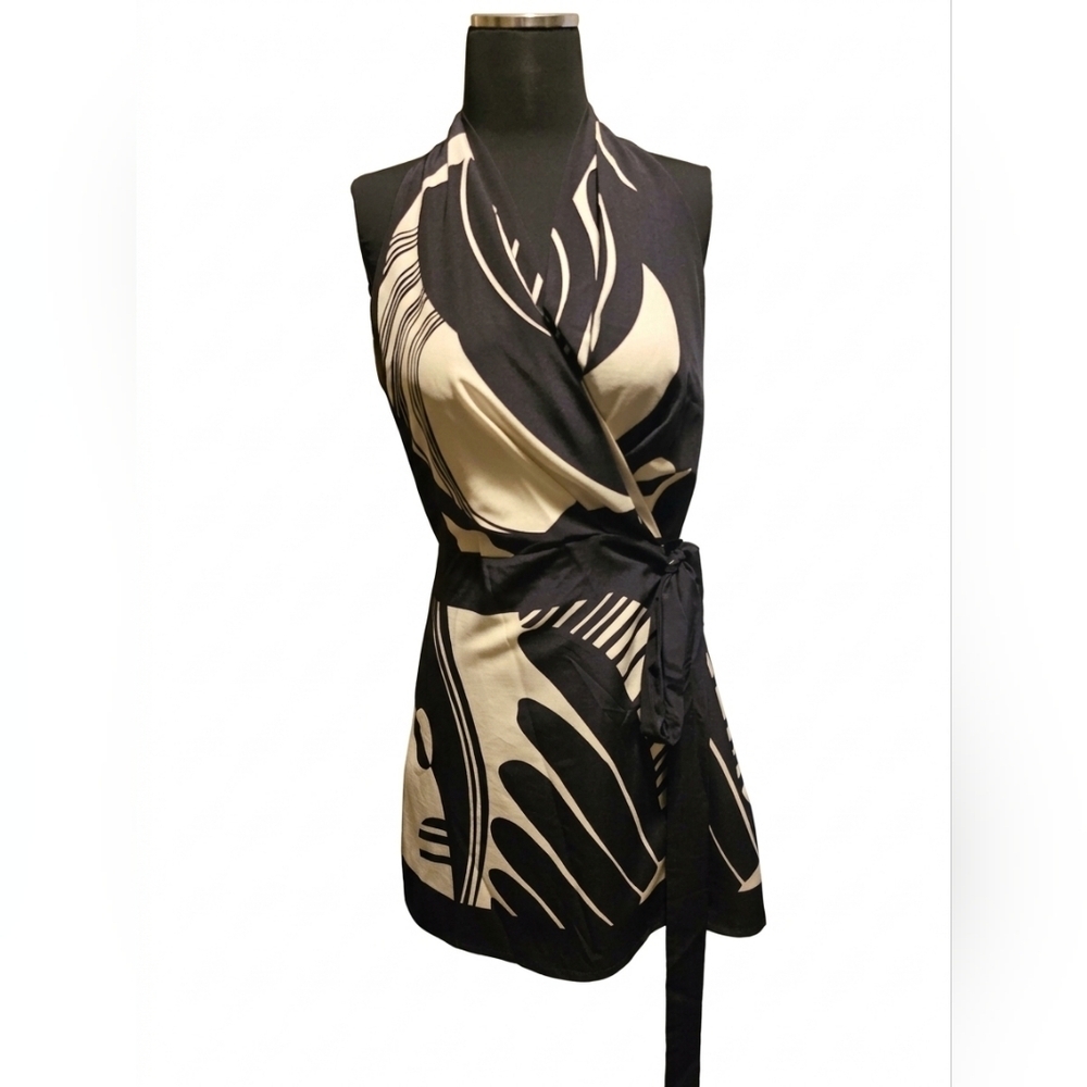 Luxxel Black and Cream Wrap Dress